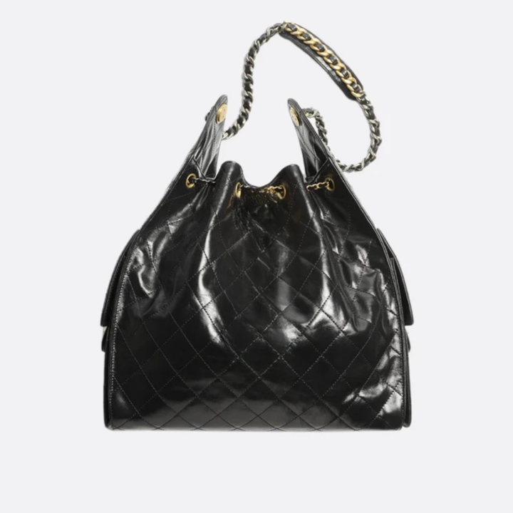 Mittelgroße Tasche